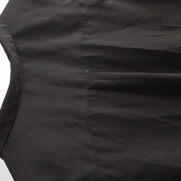 Who What Wear Collared Button-Up Sleeveless Front Pocket Black Blouse - Picture 6 of 8